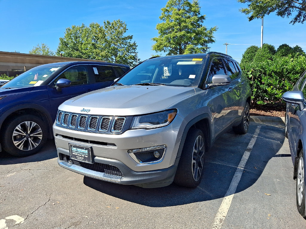 Used 2021 Jeep Compass Limited w/ Elite Exterior Group AWD/4WD image 1