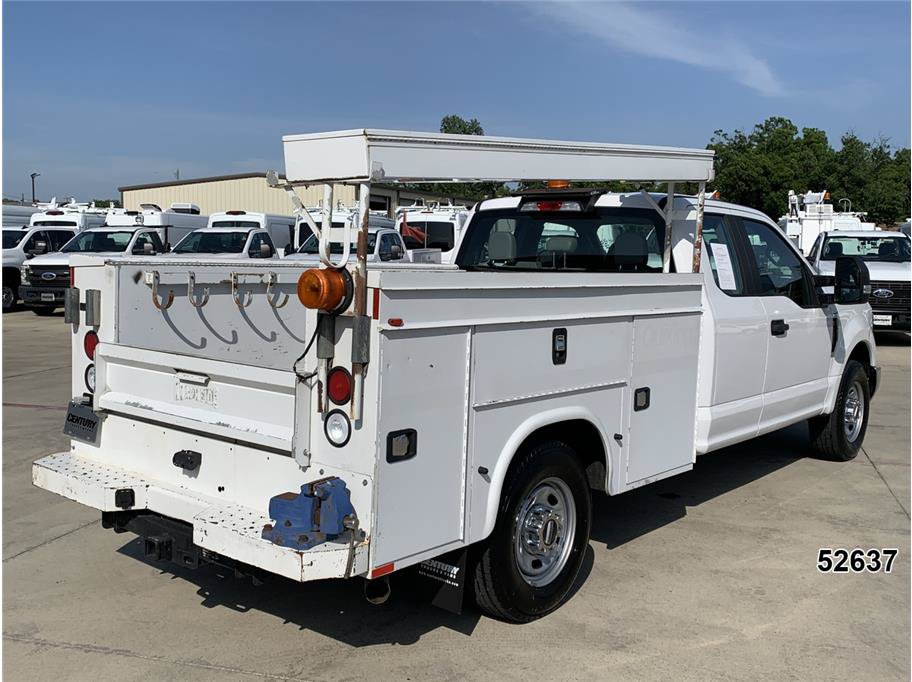 Used 2019 Ford F350 XL w/ XL Value Package RWD image 2