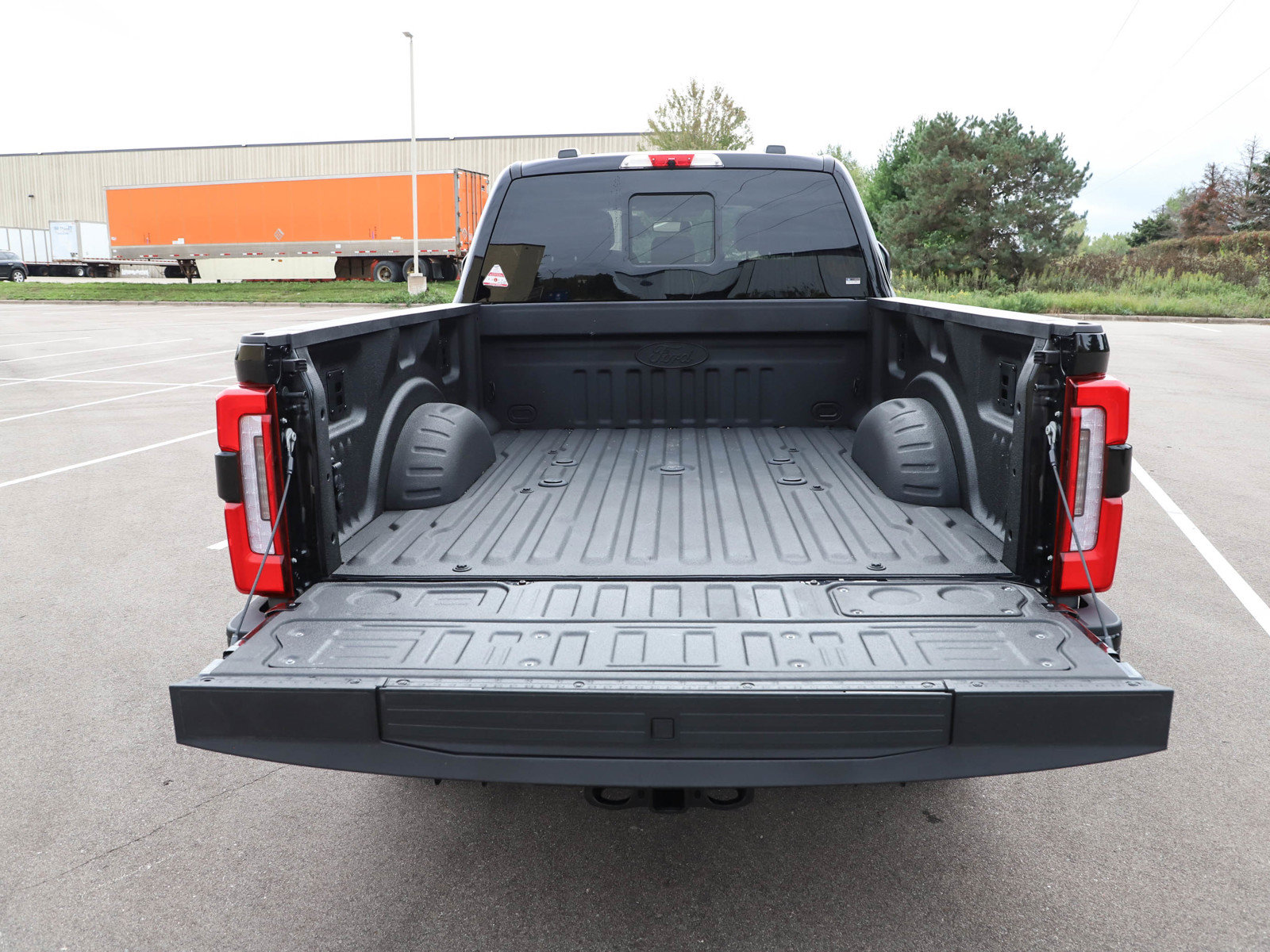 Used 2026 Ford F250 Platinum AWD/4WD image 15