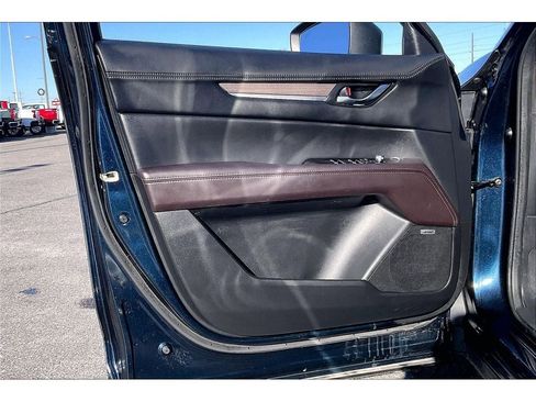 Used 2023 MAZDA CX-5 Signature image 25