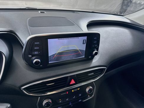 Used 2020 Hyundai Santa Fe SE FWD image 21