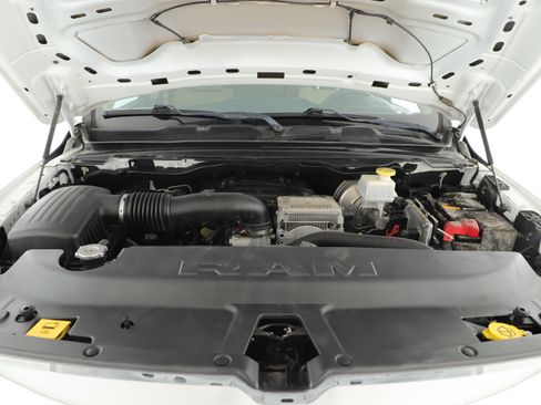 Used 2019 RAM 1500 Limited AWD/4WD image 5