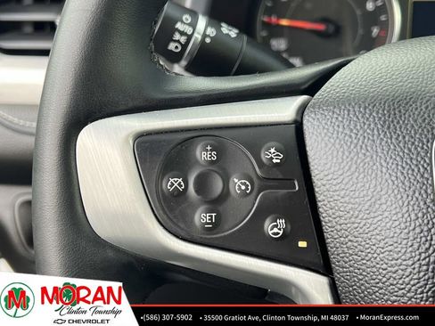 Certified 2023 GMC Acadia SLT w/ Preferred Package image 29