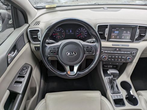 Used 2017 Kia Sportage EX FWD image 12
