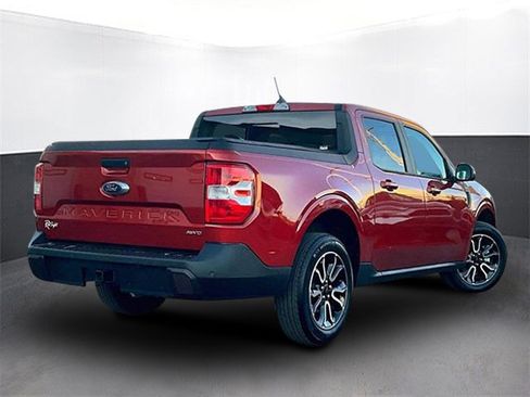 Used 2024 Ford Maverick Lariat image 7