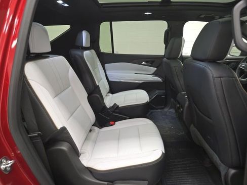 New 2026 Chevrolet Traverse High Country image 28