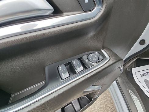 Used 2024 Chevrolet Silverado 1500 LT AWD/4WD image 34