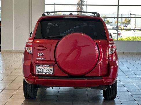 Used 2012 Toyota RAV4 FWD w/ Value Pkg image 5
