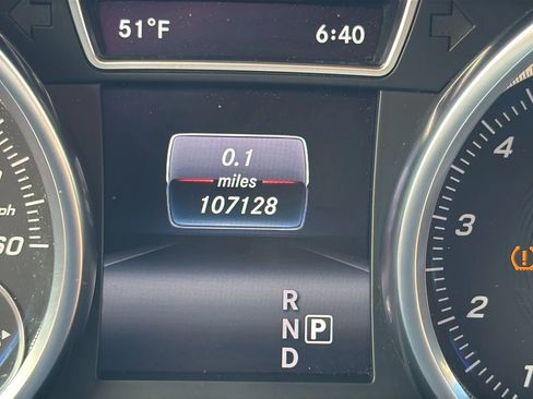 Used 2017 Mercedes-Benz GLS 450 4MATIC image 16