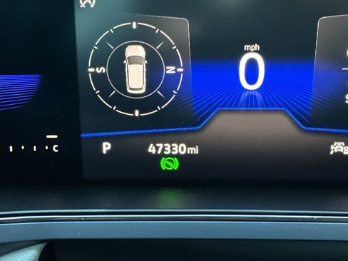 Used 2022 Volkswagen Taos SE image 27