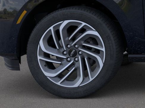 New 2026 Lincoln Navigator L Reserve AWD/4WD image 19