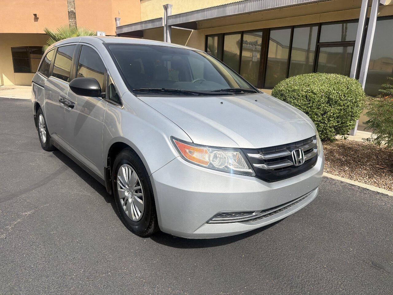 Used 2014 Honda Odyssey LX image 9