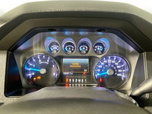 Used 2014 Ford F350 Lariat w/ Camper Package AWD/4WD image 21