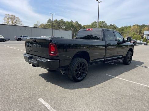 Used 2025 RAM 3500 Big Horn AWD/4WD image 5