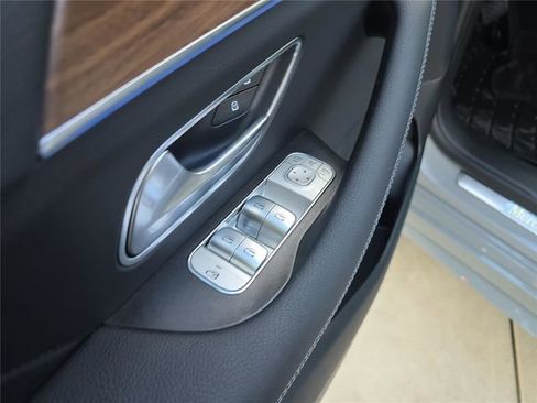 Used 2026 Mercedes-Benz GLE 350 4MATIC image 22