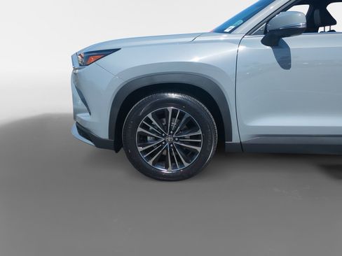 New 2026 Toyota Grand Highlander AWD Hybrid image 14