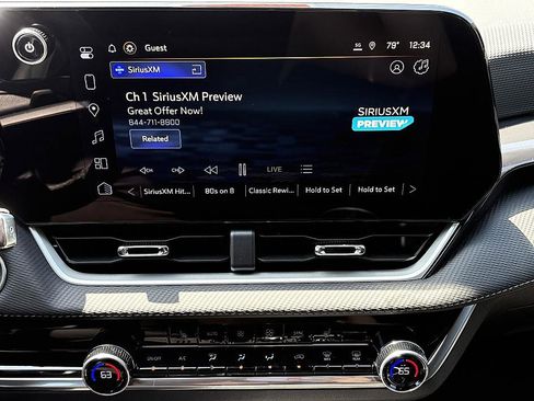 New 2026 Chevrolet Equinox LT w/ Convenience Package II FWD image 17