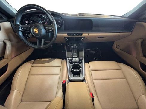 Used 2022 Porsche 911 Carrera 4 image 11