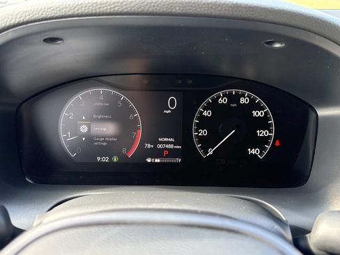 Used 2023 Honda HR-V LX image 13