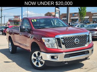 Used 2017 Nissan Titan SV RWD video 2