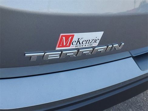 Used 2020 GMC Terrain SLE w/ Driver Convenience Package image 28