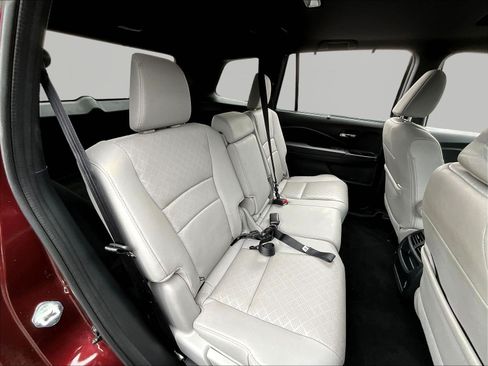 Used 2021 Honda Passport EX-L image 25