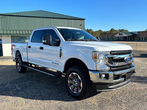 Used 2021 Ford F250 XLT w/ XLT Value Package image 7
