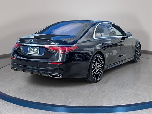 Used 2022 Mercedes-Benz S 580 4MATIC Sedan image 6