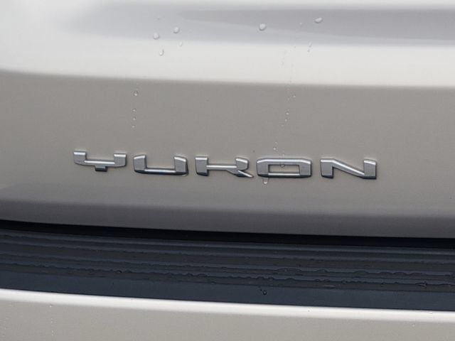 Used 2023 GMC Yukon XL Denali AWD/4WD image 12