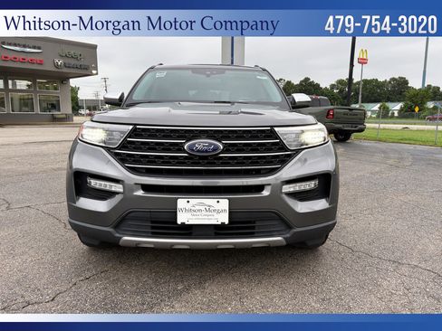 Used 2021 Ford Explorer XLT w/ Equipment Group 202A RWD image 2