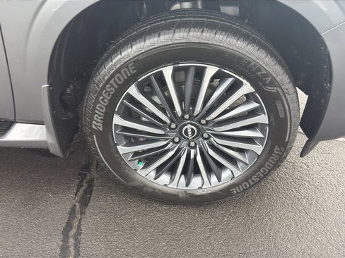 New 2026 Nissan Armada Platinum Reserve image 9