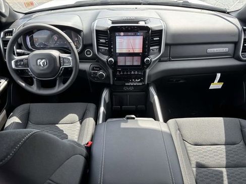 New 2026 RAM 1500 Big Horn AWD/4WD image 3