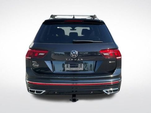 Used 2024 Volkswagen Tiguan SEL R-Line AWD/4WD image 13