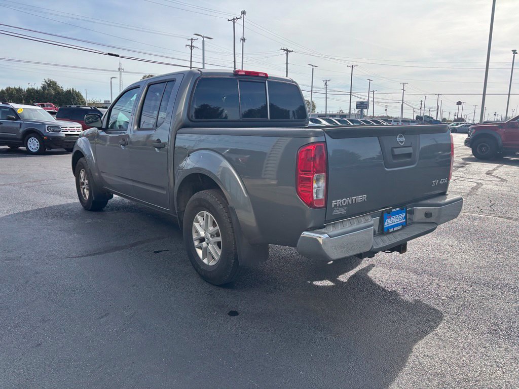 Used 2018 Nissan Frontier SV AWD/4WD image 7