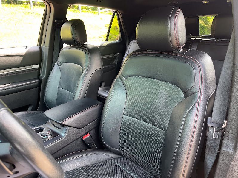 Used 2017 Ford Explorer Sport w/ Equipment Group 401A AWD/4WD image 9