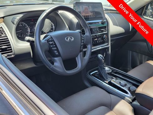 Used 2024 INFINITI QX80 Premium Select w/ Cargo Package AWD/4WD image 5