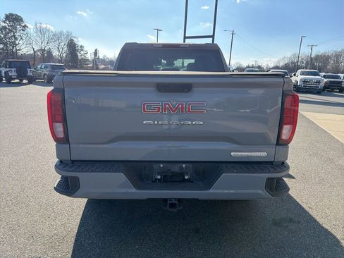 Used 2024 GMC Sierra 1500 Elevation image 7
