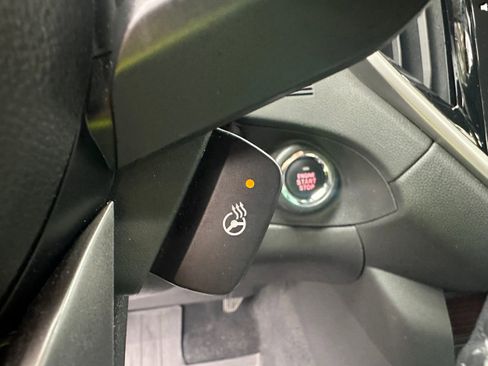 Used 2023 Subaru Ascent Limited image 43