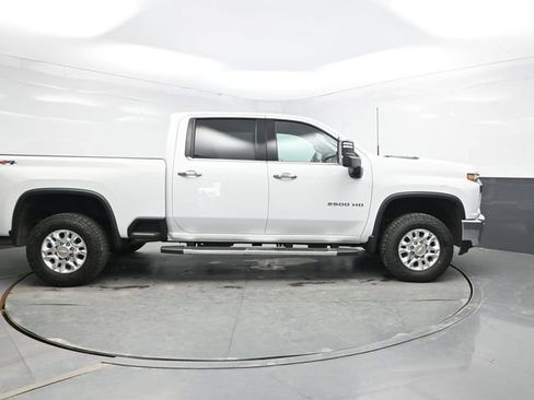 Used 2023 Chevrolet Silverado 2500 LTZ w/ Safety Package AWD/4WD image 9