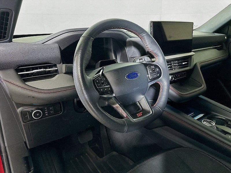 Used 2025 Ford Explorer ST w/ Sun And Sound Package AWD/4WD image 9