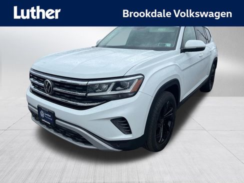 Used 2023 Volkswagen Atlas SE w/ Black Wheel Package AWD/4WD image 1