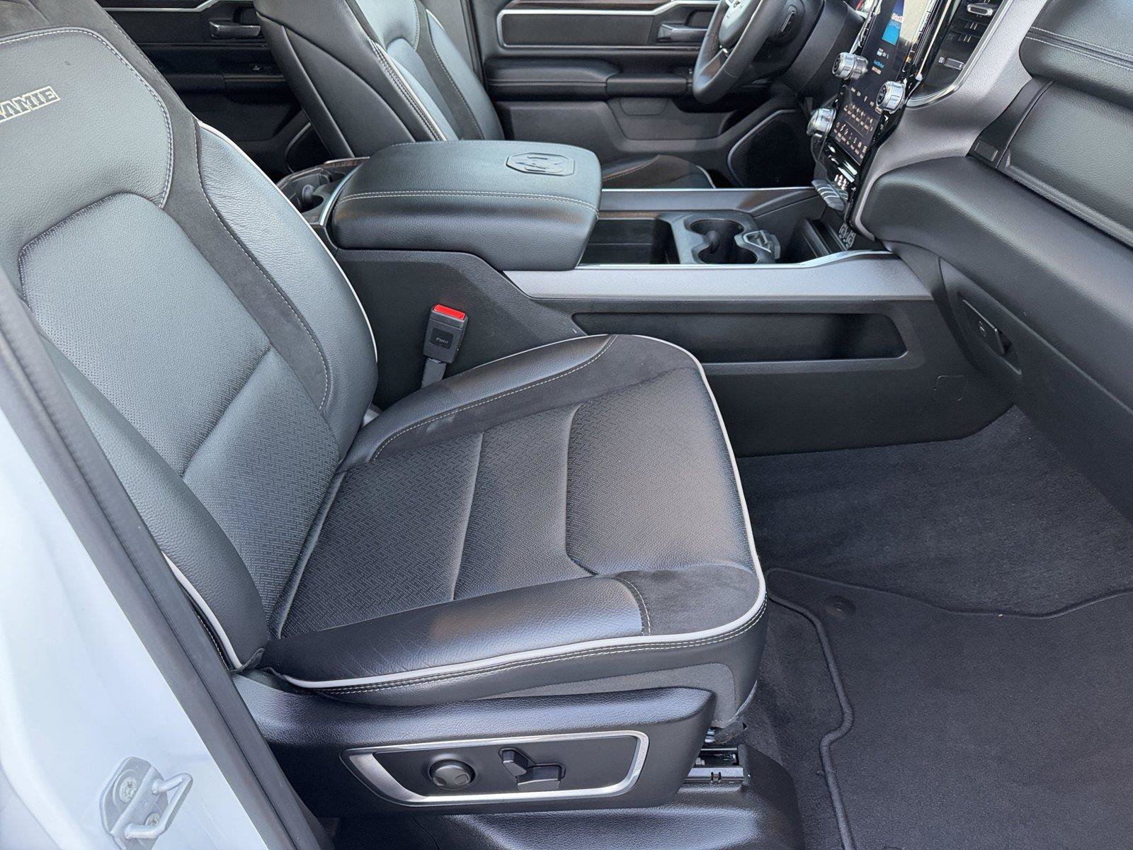 Used 2026 RAM 1500 Laramie AWD/4WD image 12