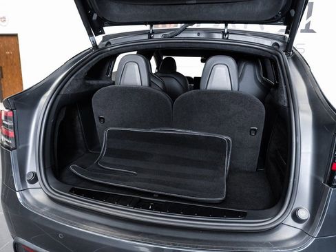 Used 2023 Tesla Model X Plaid image 55