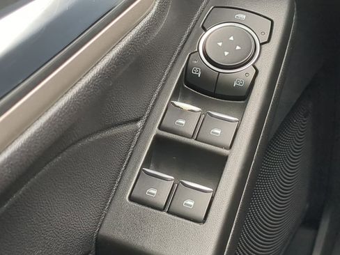 Certified 2021 Ford Escape SE w/ Cold Weather Package image 24