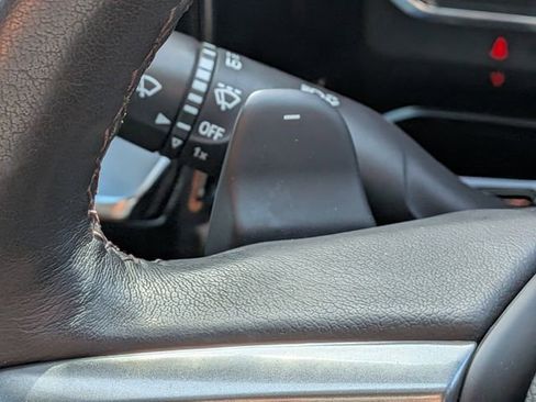 Used 2022 Chevrolet Silverado 1500 LT w/ Z71 Off-Road Package image 29