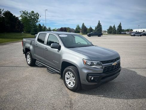 Used 2022 Chevrolet Colorado LT w/ LT Convenience Package AWD/4WD image 3