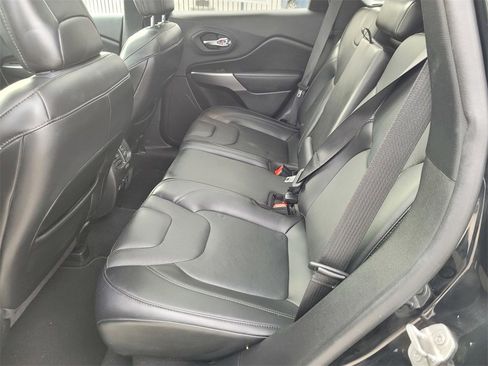 Used 2021 Jeep Cherokee High Altitude image 10