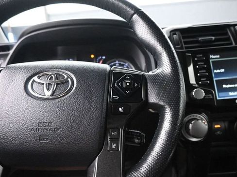 Used 2024 Toyota 4Runner TRD Off-Road Premium image 16