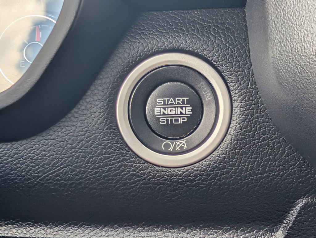 Used 2024 RAM 3500 Big Horn AWD/4WD image 16