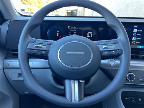 New 2026 Hyundai Kona SE image 23